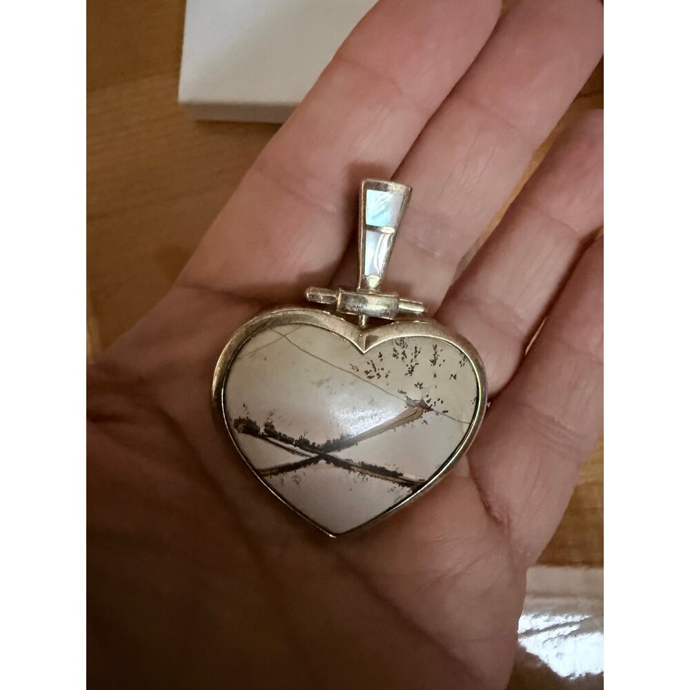 .925  Picture Jasper and Mother of Pearl Heart Pendant “Big Kiss” (X) Bail Opens - Picture 2 of 13